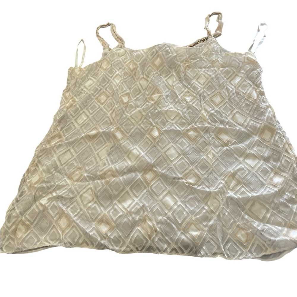 White House Black Market Cream Chain Detail Top Sz medium